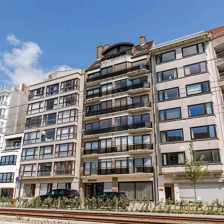 Huswell - Comfortable Near The Sea Apartment